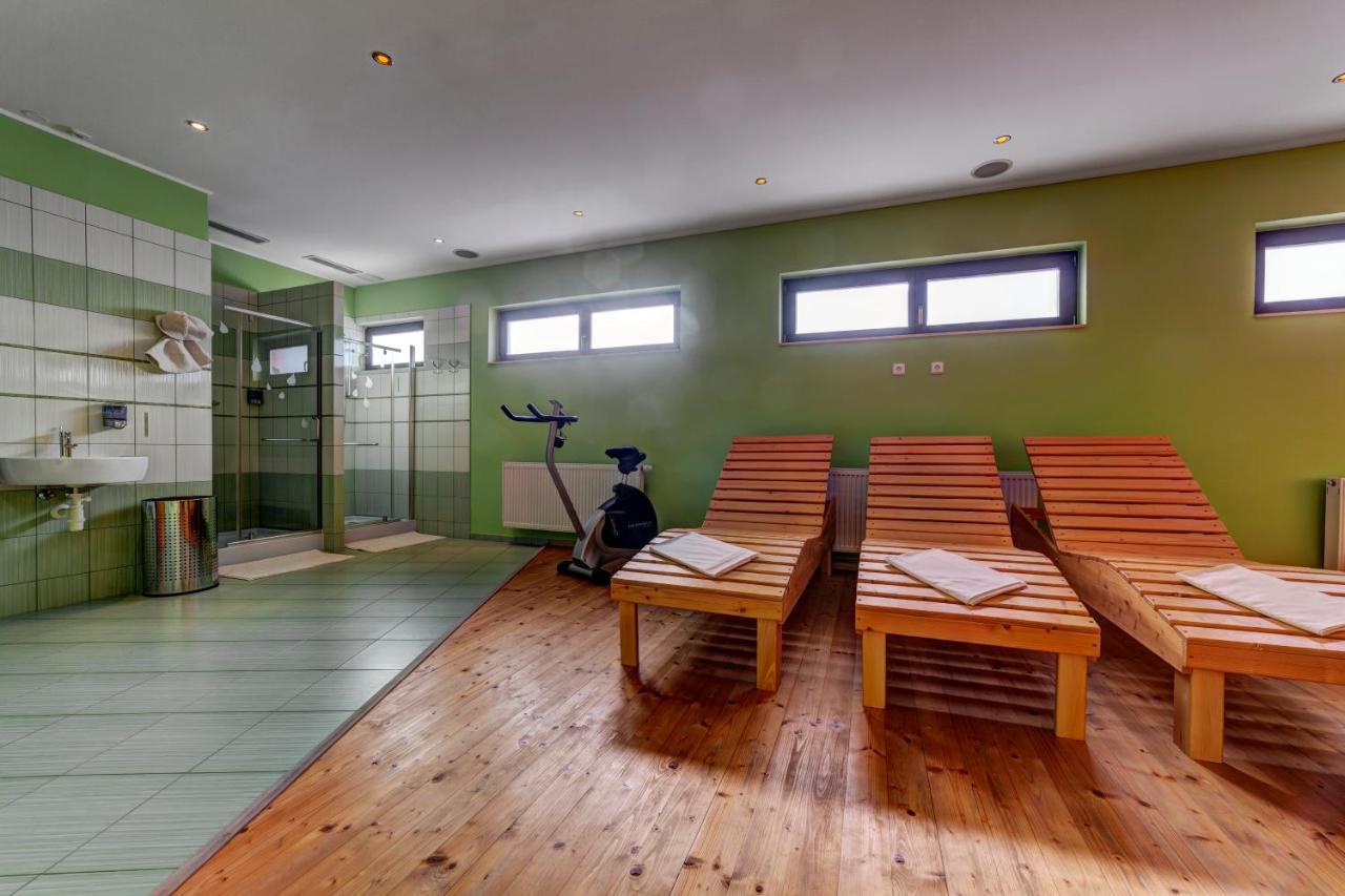 Apartmanovy Dom Slniecko Жьяр Экстерьер фото