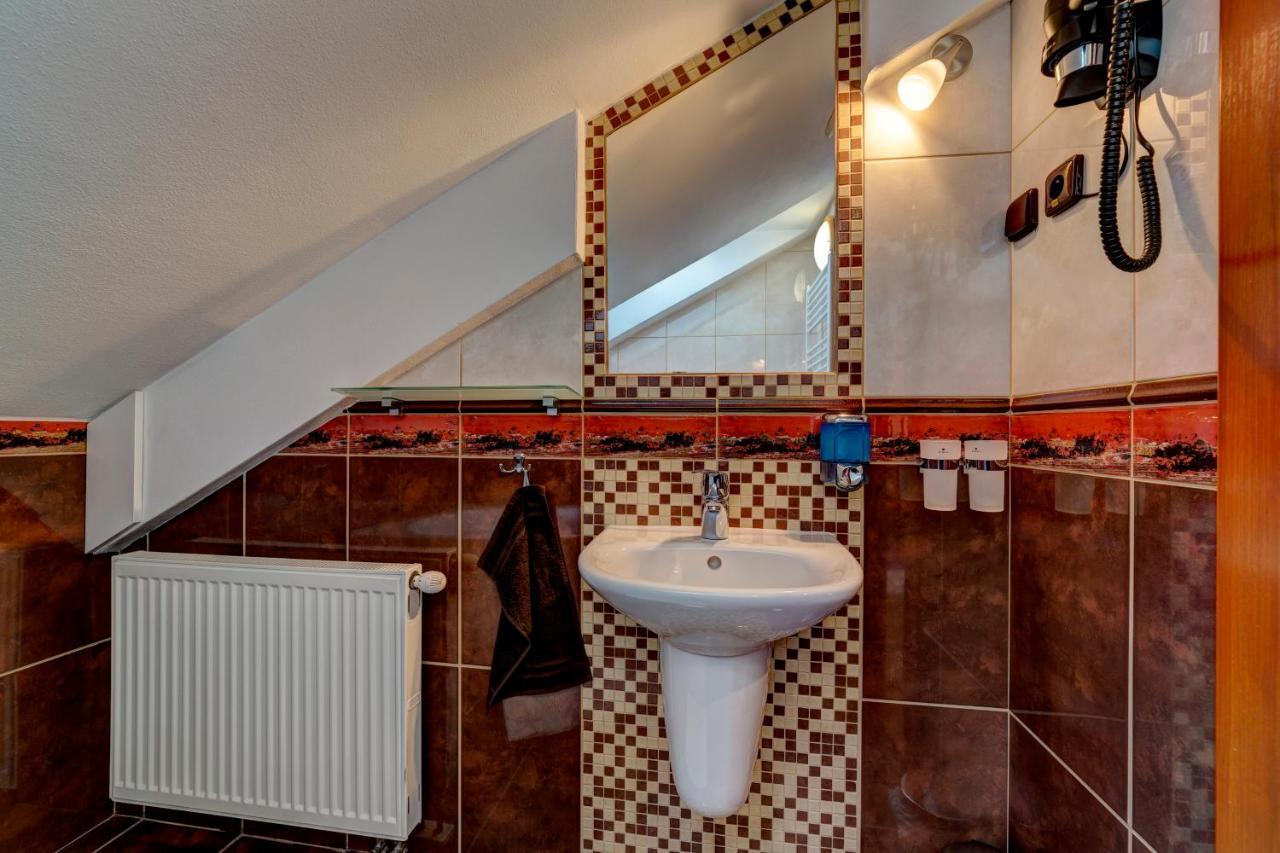 Apartmanovy Dom Slniecko Жьяр Экстерьер фото