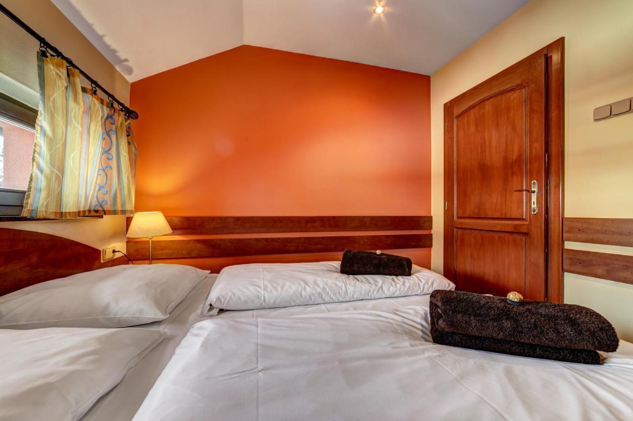 Apartmanovy Dom Slniecko Жьяр Экстерьер фото