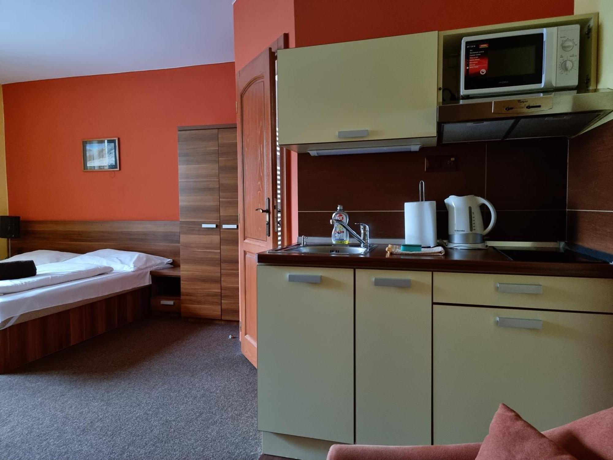 Apartmanovy Dom Slniecko Жьяр Номер фото